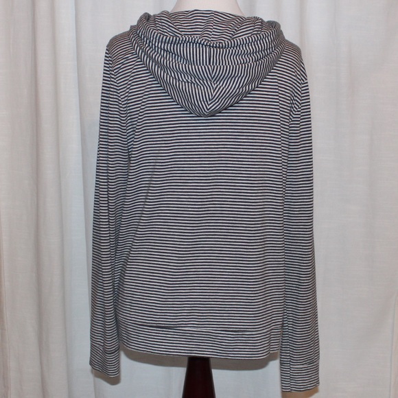 Striped Hoodie - Picture 4 of 4